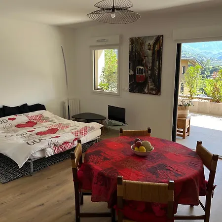 Au Pied Du Montblanc Apartmán *